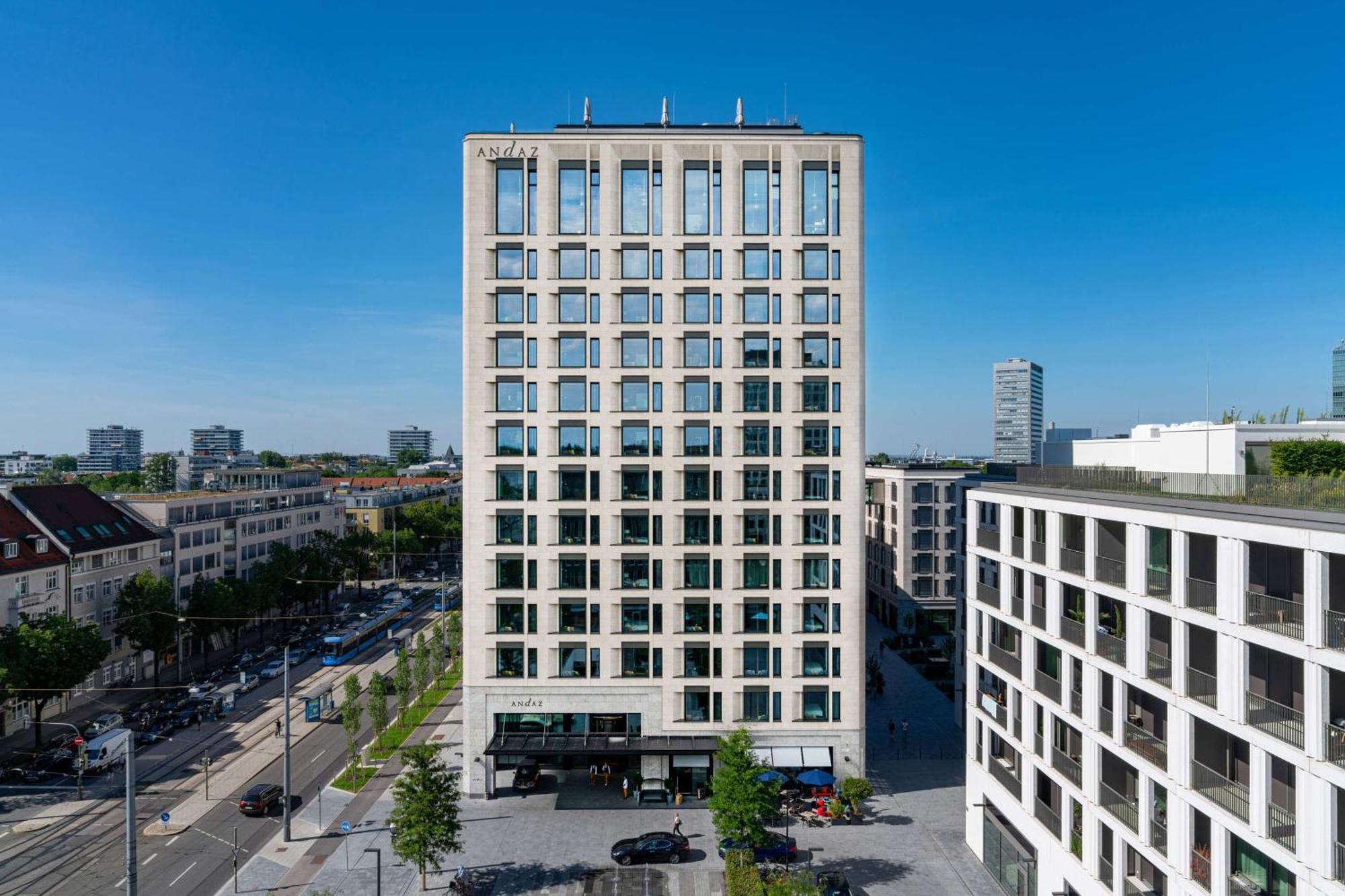 Andaz Munich Schwabinger Tor, By Hyatt Munique Exterior foto The building of the Federal Ministry of the Interior, Berlin