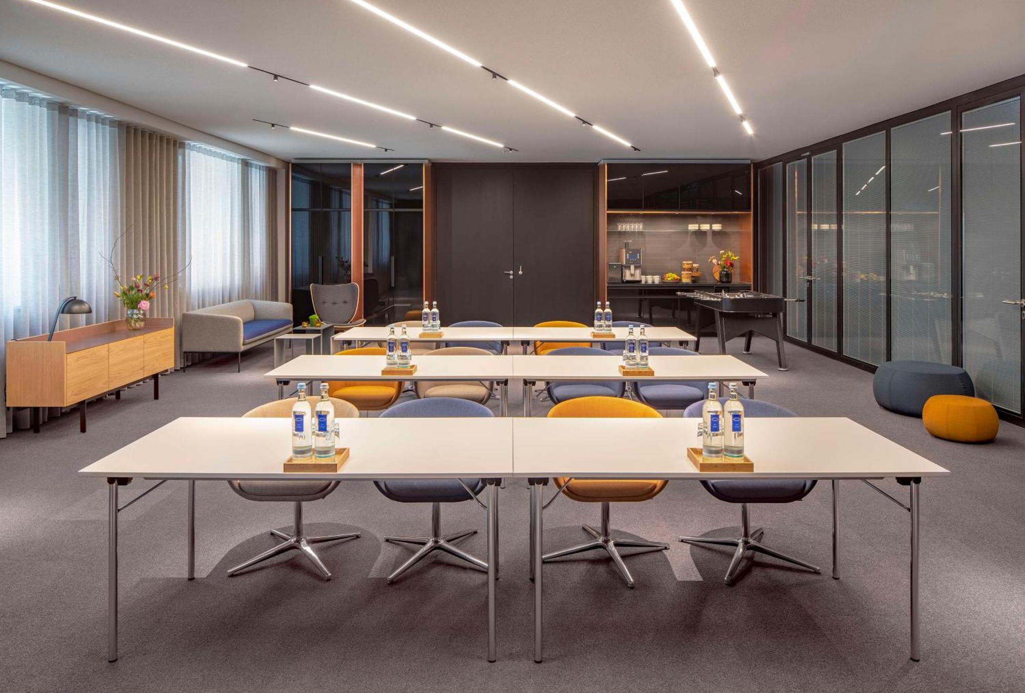 Andaz Munich Schwabinger Tor, By Hyatt Munique Exterior foto Meeting room