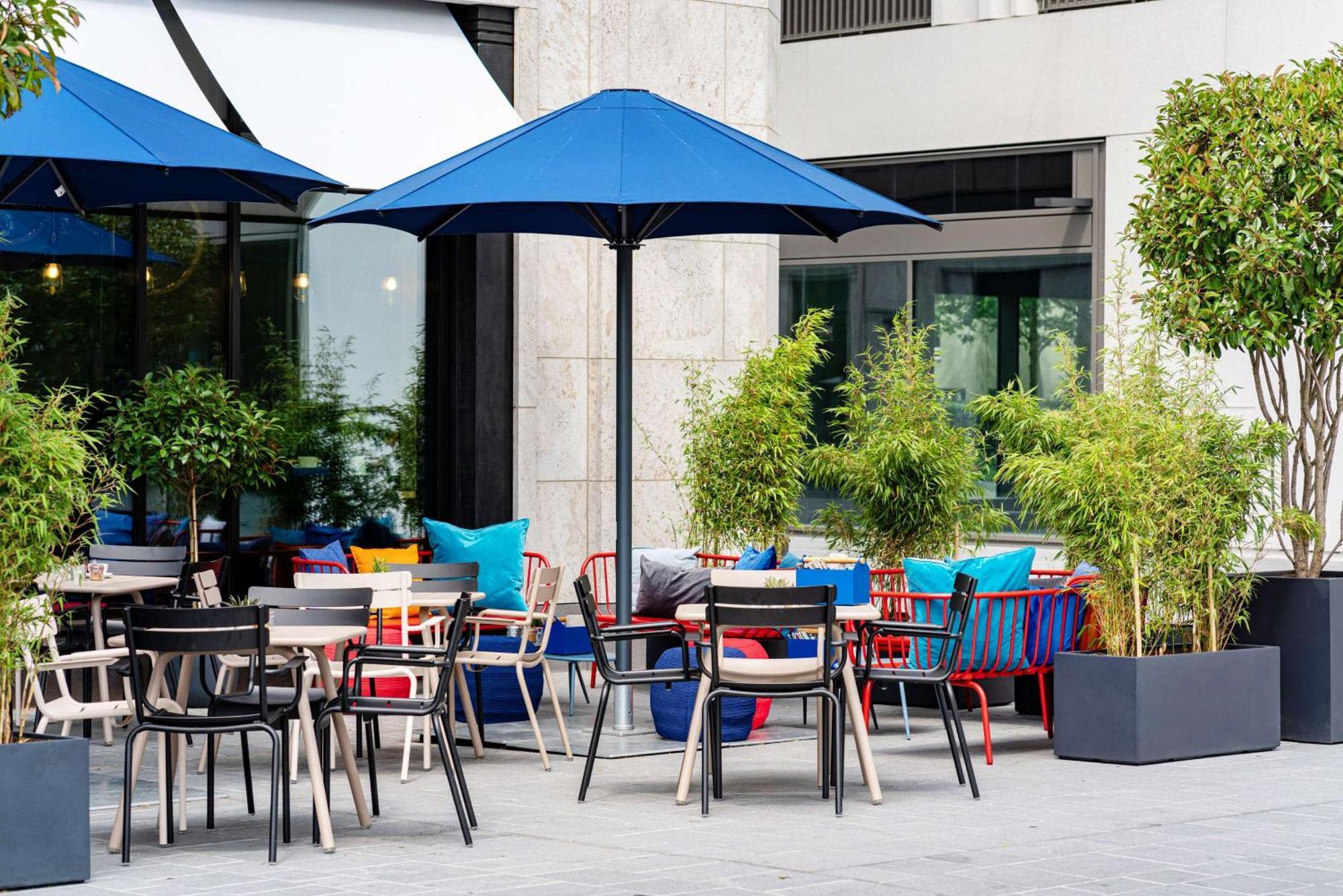 Andaz Munich Schwabinger Tor, By Hyatt Munique Exterior foto The Terrace at The Standard London
